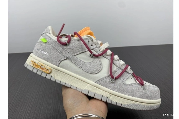 Lot Nike DJ0950-114 O-W 35 Low Dunk 0930